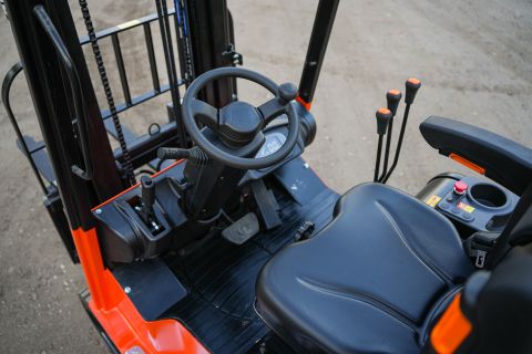 Вилочный погрузчик Sibtrike SF4 Light 15.3LA 1500 кг