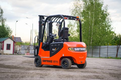Вилочный погрузчик Sibtrike SF4 Light 20.3LA 2000 кг