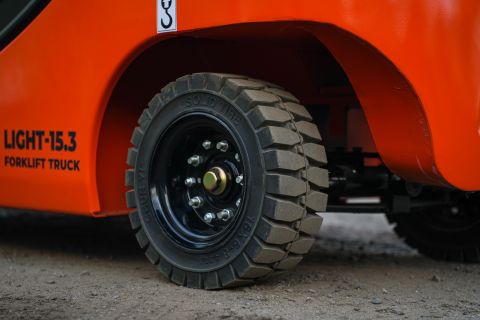 Вилочный погрузчик Sibtrike SF4 Light 20.3LA 2000 кг