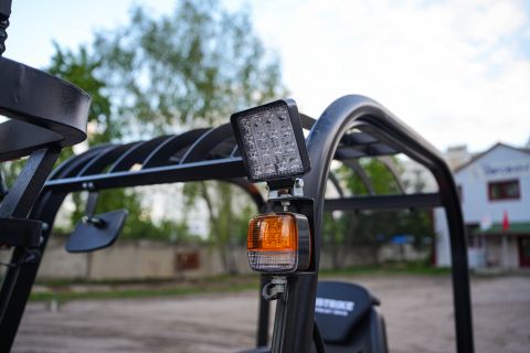 Вилочный погрузчик Sibtrike SF4 Light 20.3LA 2000 кг