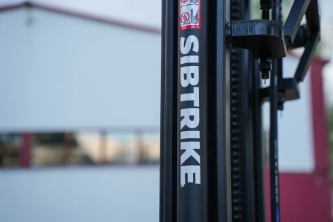 Вилочный погрузчик Sibtrike SF4 Light 20.3LA 2000 кг