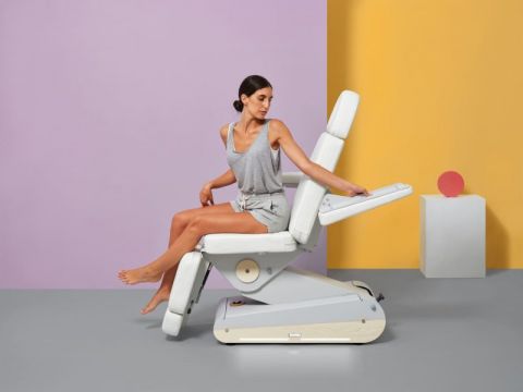 Косметологическое кресло MK150 BEAUTY LARIENA