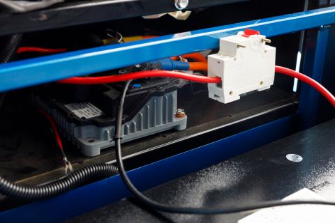 Гольфкар OMA Electric Q8-6 (4+2 60V 2500W)