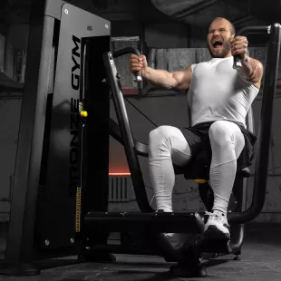 Жим от груди BRONZE GYM NEO 08