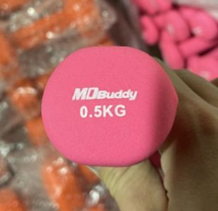 Гантель неопреновая MD Buddy MD2025 0,5 кг