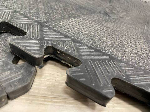 Коврик резиновый 400х400х12 черный